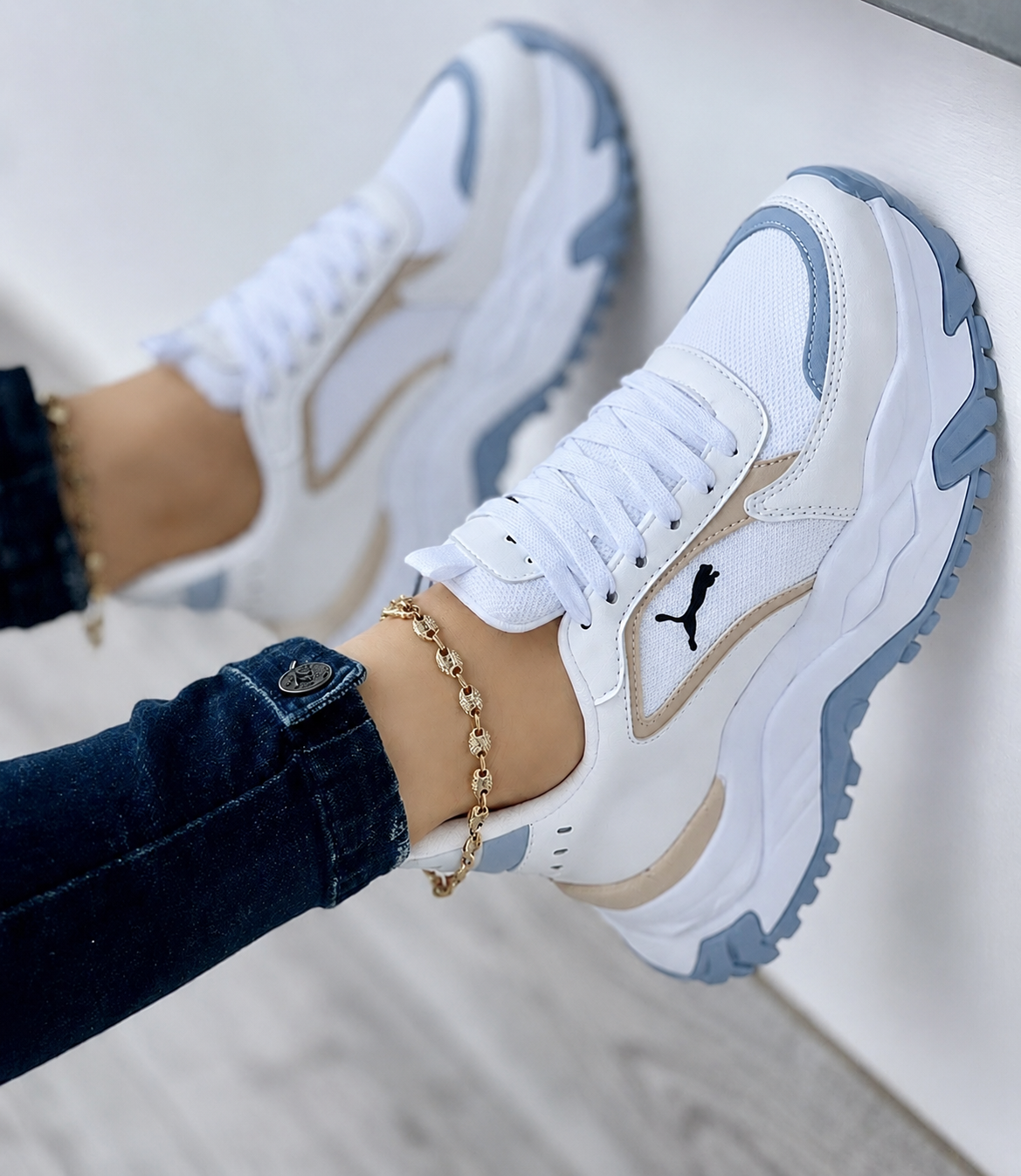 Cloud Motion Sneakers