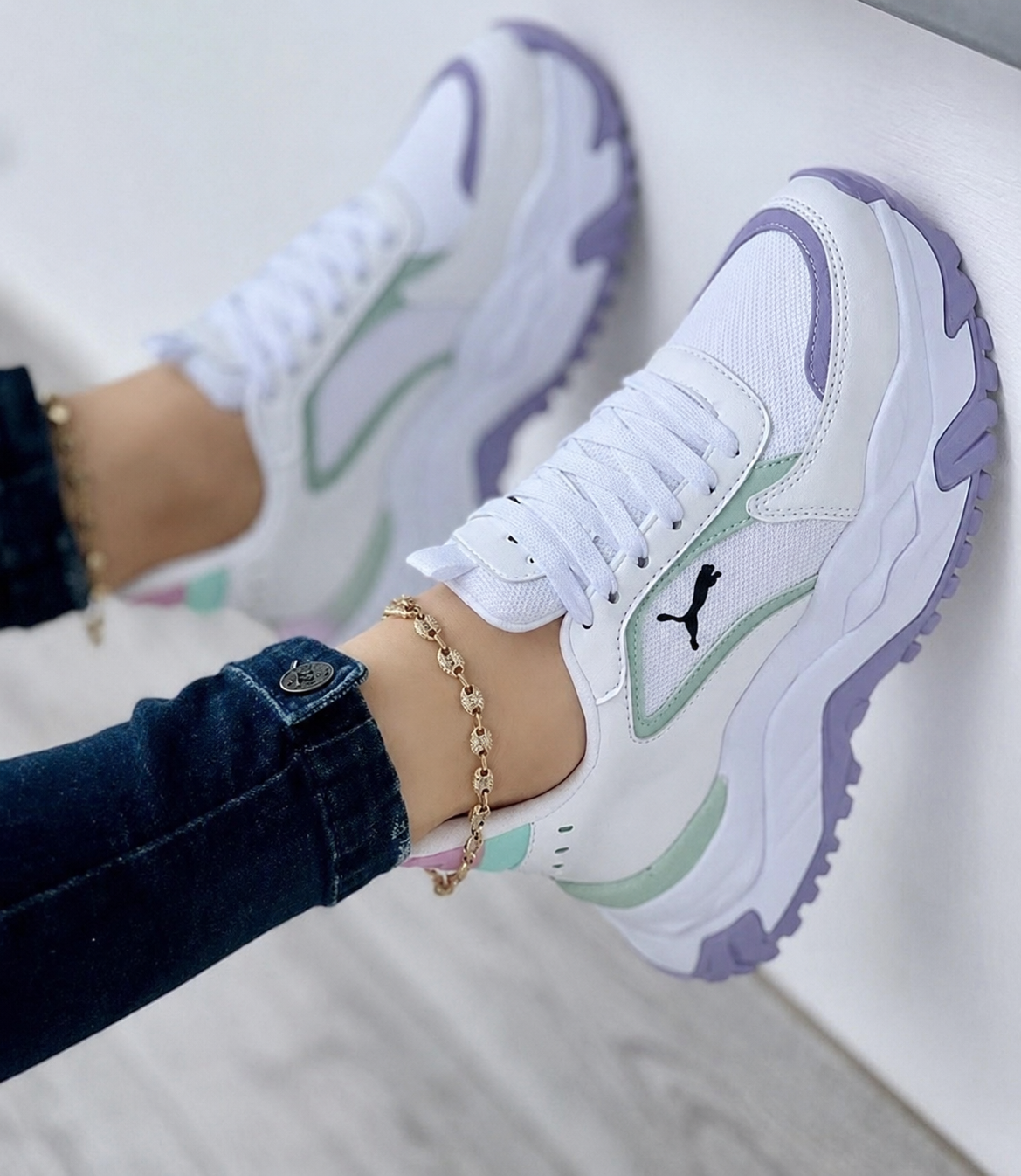 Cloud Motion Sneakers